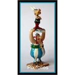 Pixi UDERZO : MINI & VILLAGE ASTERIX Obélix portant Astérix