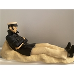 Pixi PRATT : Corto Maltese / Résine Corto sur la dune polychrome Pixi PRATT : Corto Maltese / Résine Corto sur la dune polychrome