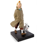 Moulinsart HERGÉ : Moulinsart Résine / Pièces iconiques grande taille Tintin en trench-coat et Milou (60 cm) Moulinsart HERGÉ : Moulinsart Résine / Pièces iconiques grande taille Tintin en trench-coat et Milou (60 cm)
